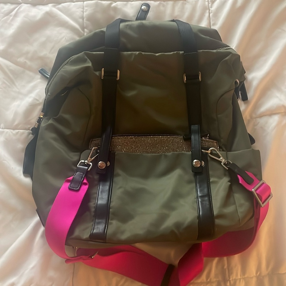Sarah Jessica Parker Hunter green backpack SJP